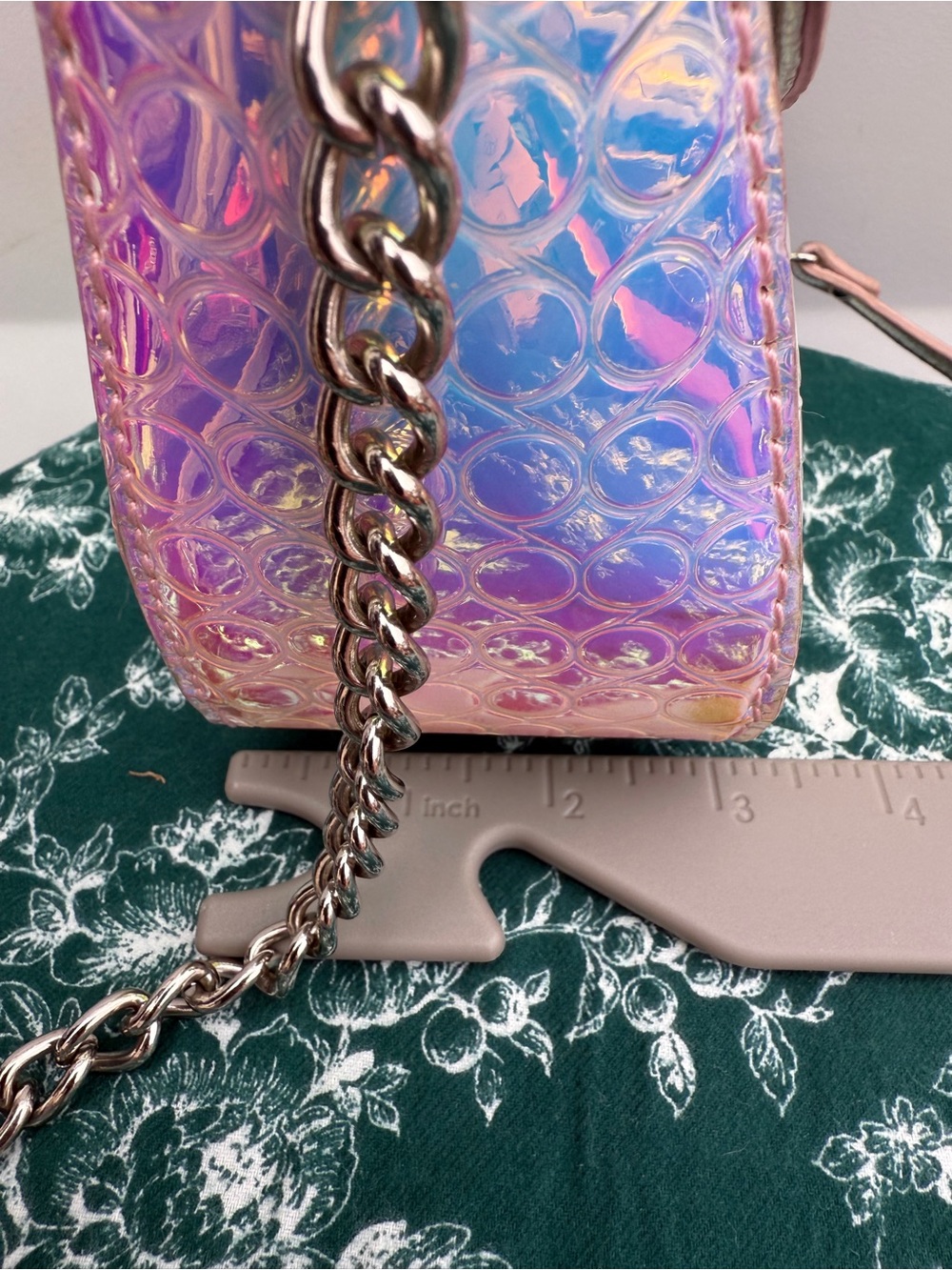 Nine West Iridescent Pink Purple Bubble-Texture Crossbody Bag Gold Chain Strap - Picture 5 of 16